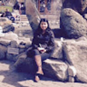 Meet your Posher, Alejandra